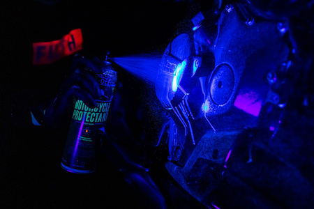 Muc-Off - Motorcycle Protectant preparat zabezpieczający każdą powierzchnię pomiędzy myciami - 500ml