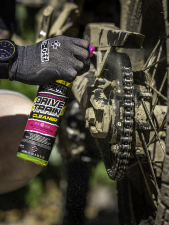 Muc-Off - Preparat czyszczący do układu napędowego - 500ml - Powersports Drivetrain Cleaner