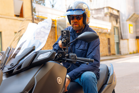 Wodoodporna ładowarka indukcyjna Quad Lock