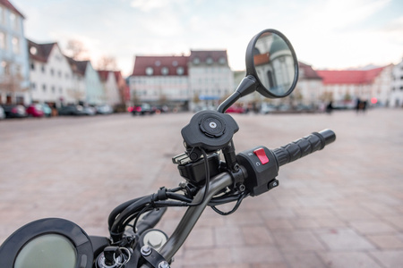 Wodoodporna ładowarka indukcyjna Quad Lock